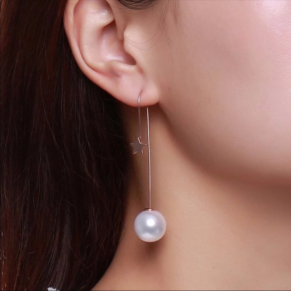Pearl earrings